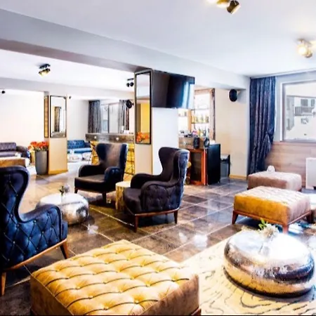 Sunny Hills Ski&wellness Apartmanhotel