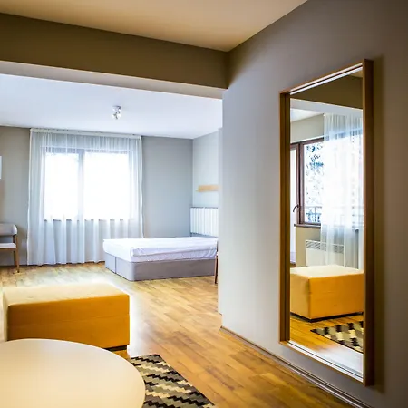 Sunny Hills Ski&wellness 公寓式酒店 潘波洛沃