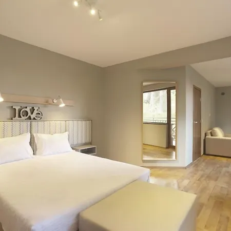 Sunny Hills Ski&wellness 公寓式酒店