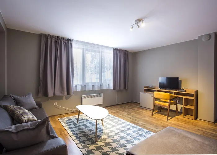 Sunny Hills Ski&wellness Aparthotel 2*